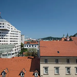 Lawyers Loft In Heritage Skyscraper Laibach